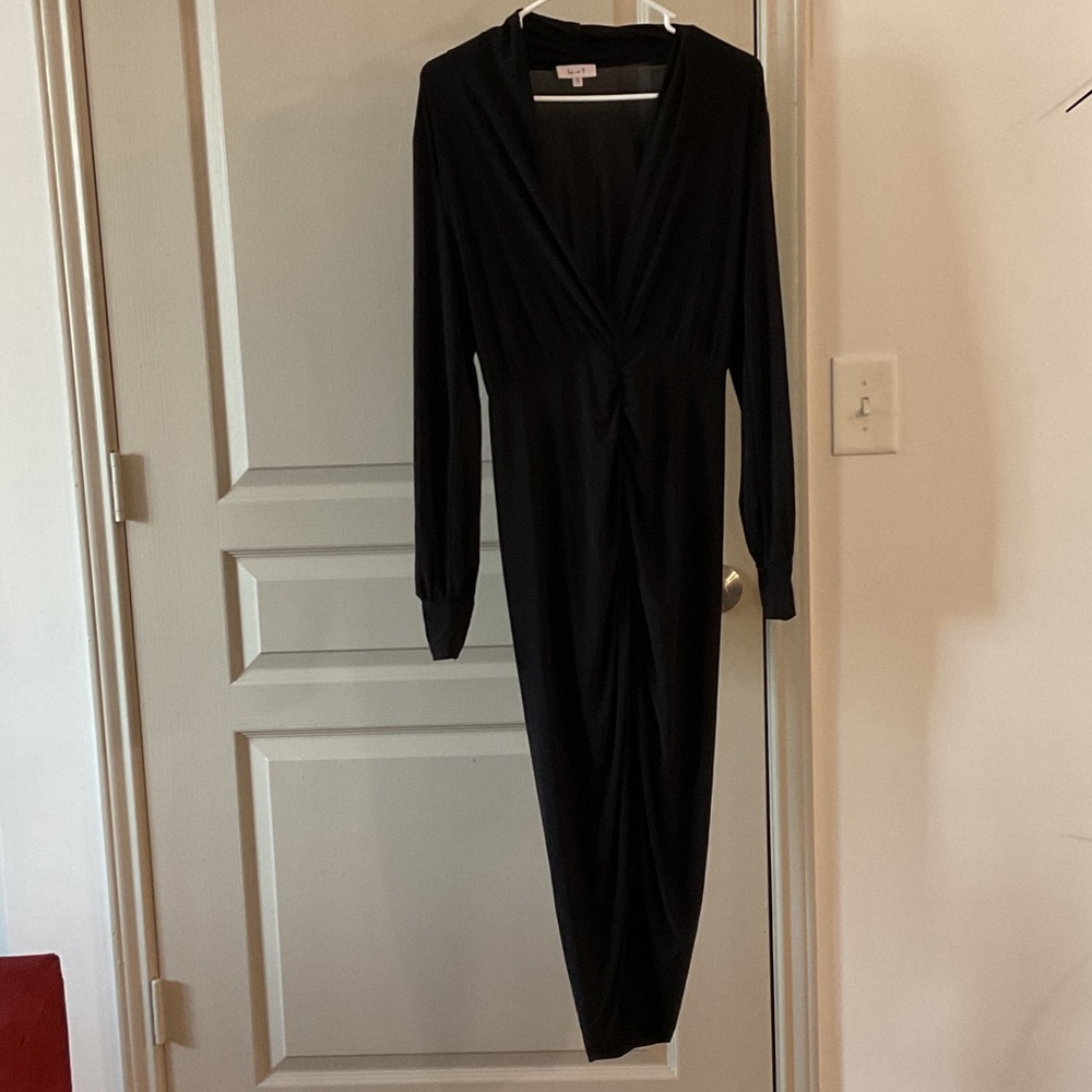 Love J Black Long Sleeve Dress